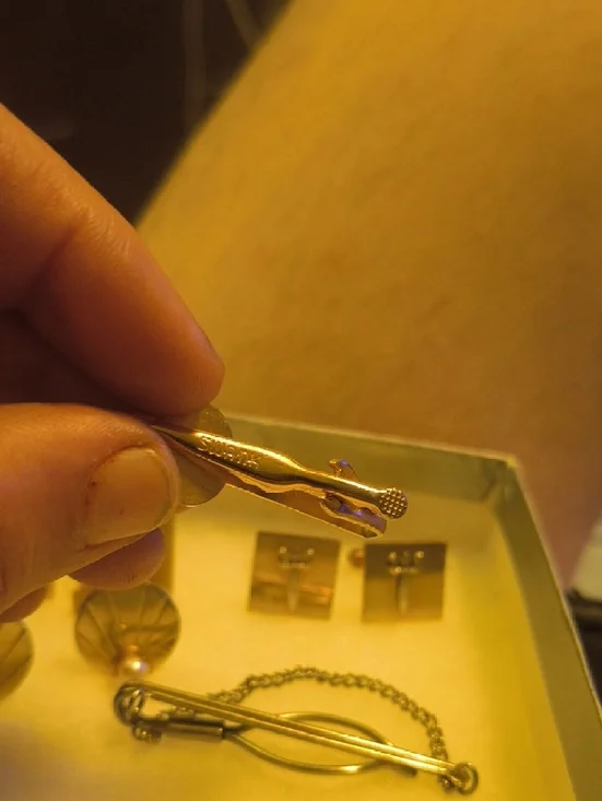 SWANK Gold and Black Enamel Cufflink and Tie Clip Set - Picture 2 of 3